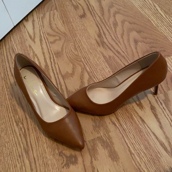 Lulus Shoes - FINAL SALE 💥 Lulus heels shoes size 6 never worn